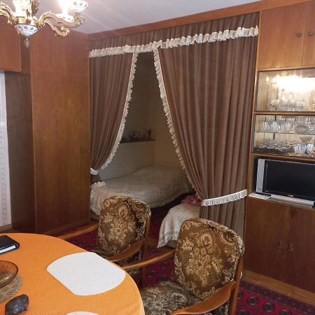 Ferienwohnung ,,Wohnen Wie Zu Grossmutter'S Zeiten'' Vídeň Exteriér fotografie