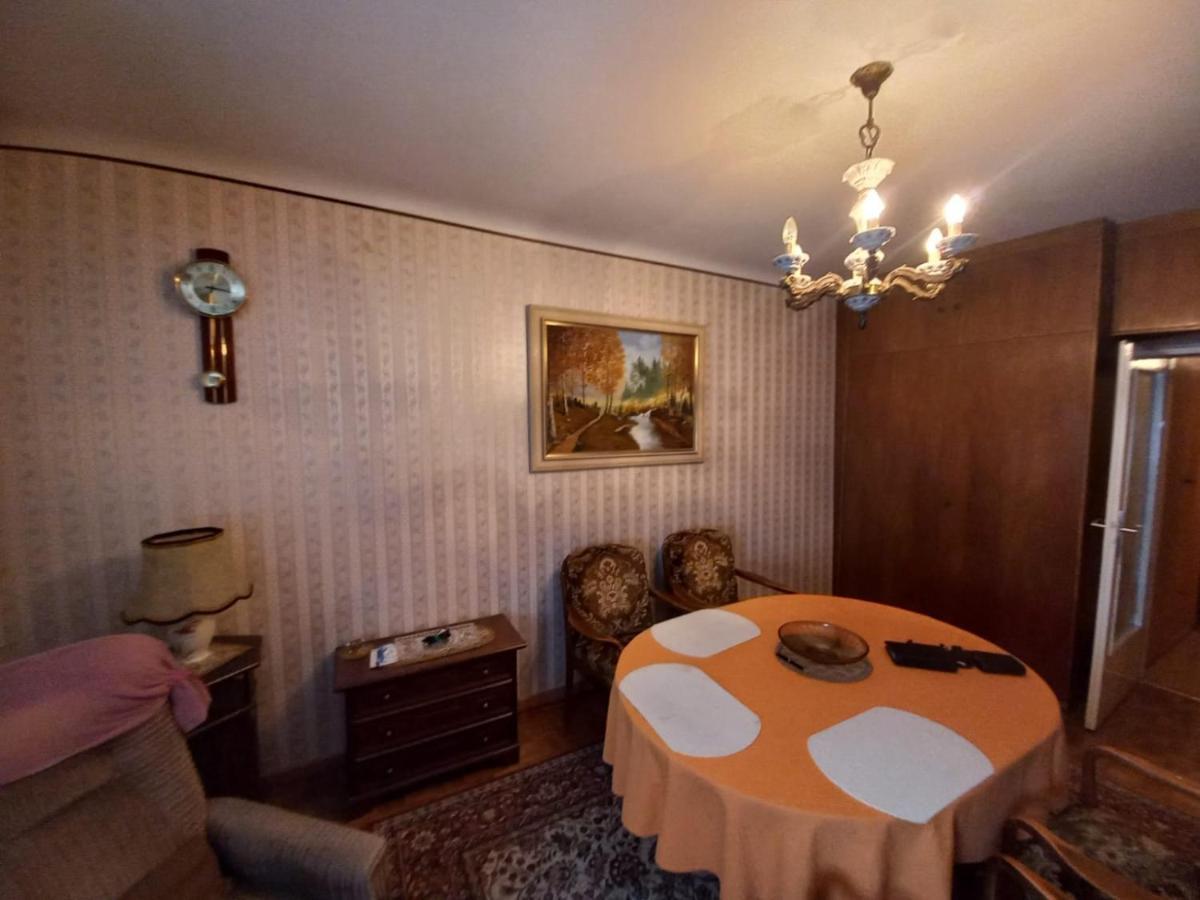 Ferienwohnung ,,Wohnen Wie Zu Grossmutter'S Zeiten'' Vídeň Exteriér fotografie